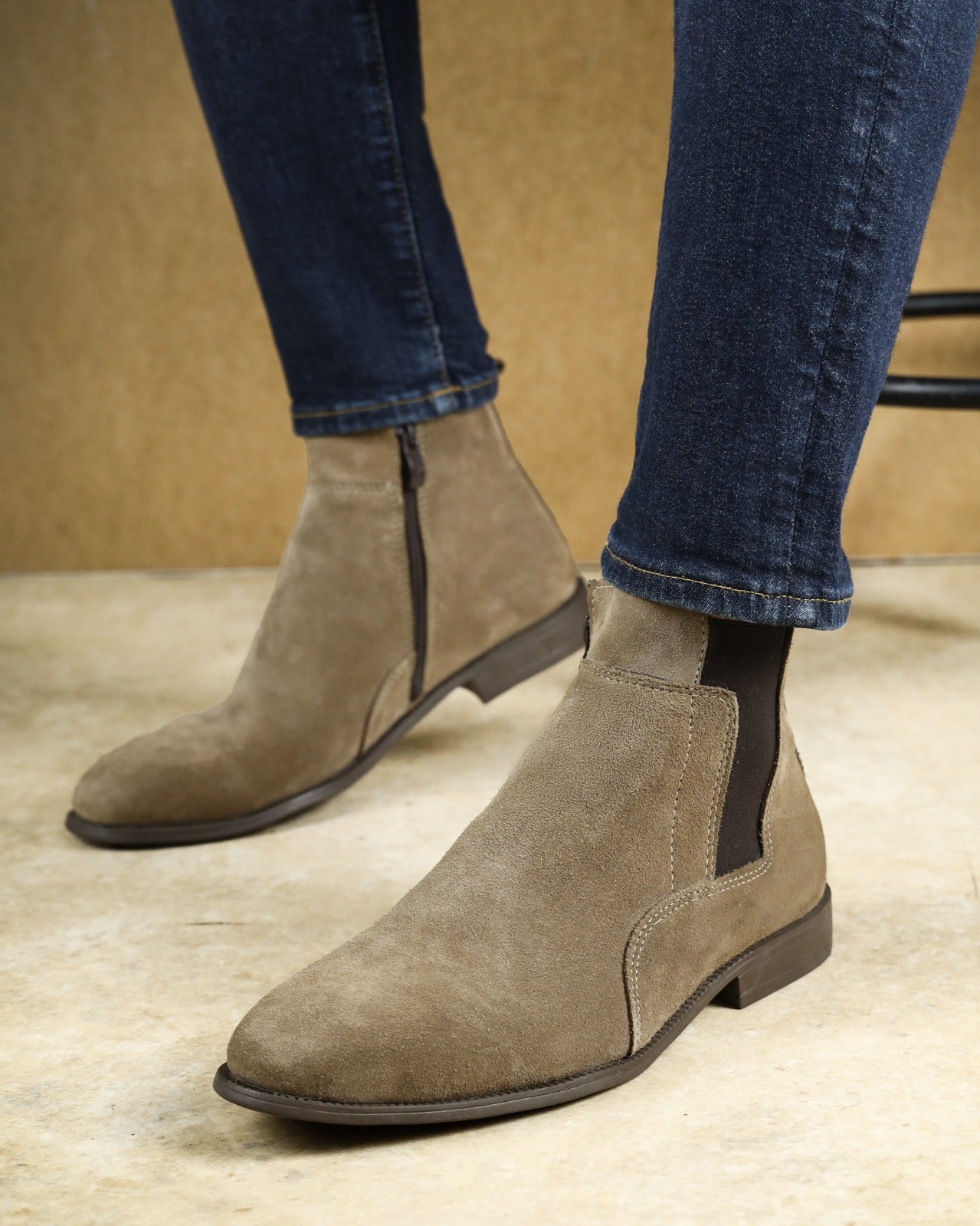 Genuine Suede Men Chelsea Half Boots