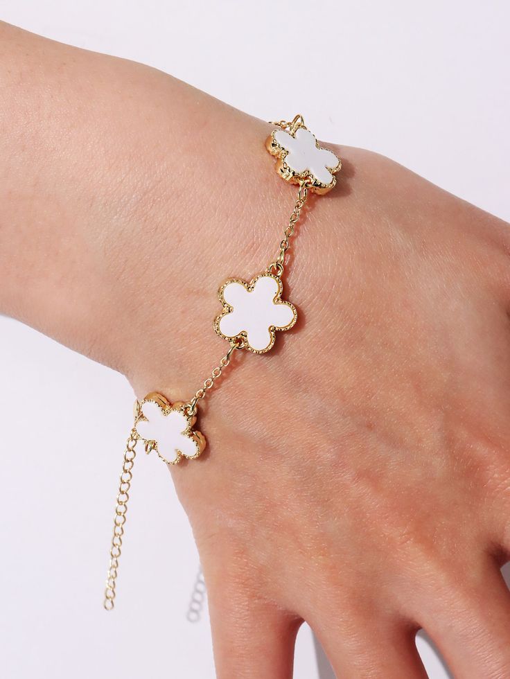 Vancleef Flower Bracelet